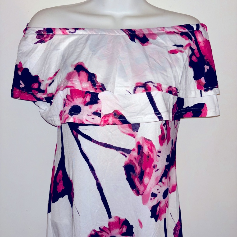 Woman’s Off Shoulder Ruffle Spring summer Dress medium - Picture 3 of 5